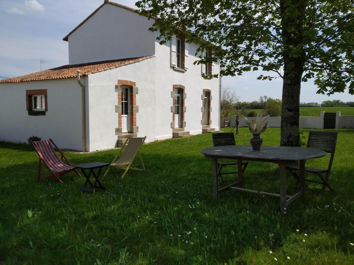 Gite De La Percoterie Le Champ-Saint-Pere エクステリア 写真